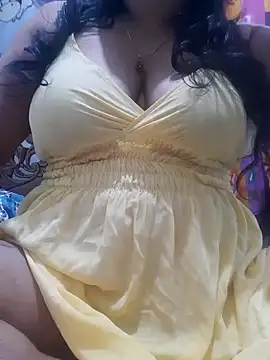 chubby wife online show from January 24, 2025, 1:14 pm