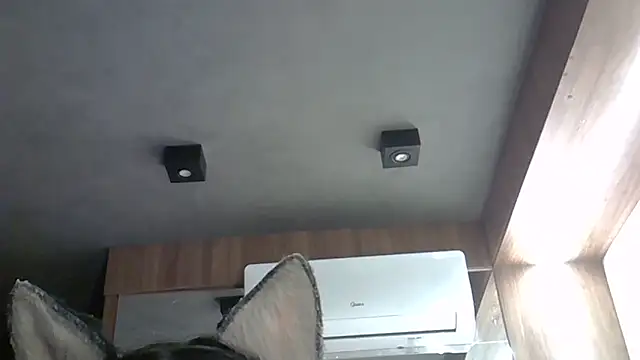 Skinny-Kitten online show from September 15, 2025, 9:15 pm