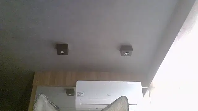 Skinny-Kitten online show from January 10, 2026, 11:22 pm