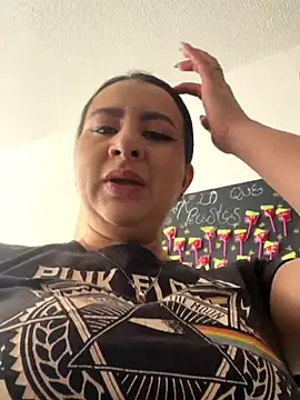 Snapshot of Abril_Luv chatting on September 12, 2025, 12:38 pm Abril Luv online show from September 12, 2025, 12:38 pm