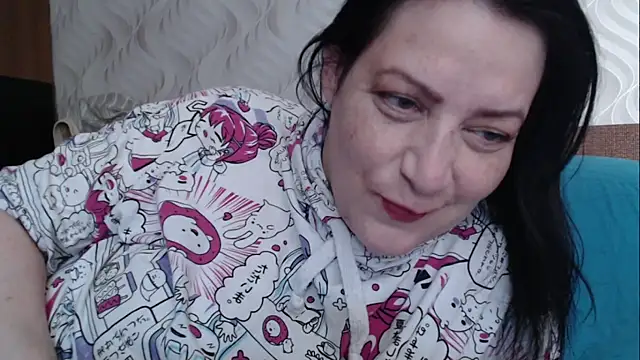 Mirabelle Sweet online show from June 18, 2026, 5:50 am