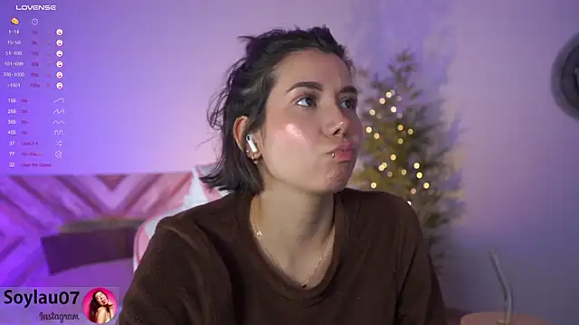 imjess01 online show from December 11, 2024, 11:54 pm