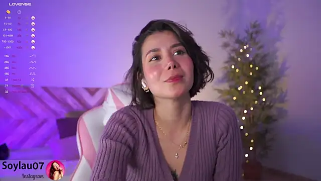 imjess01 online show from December 19, 2024, 1:18 am