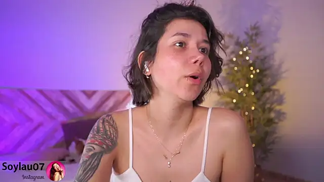 imjess01 online show from March 4, 2025, 3:11 am