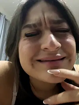 Snapshot of LuceroRm chatting on October 16, 2025, 5:38 am LuceroRm online show from October 16, 2025, 5:38 am