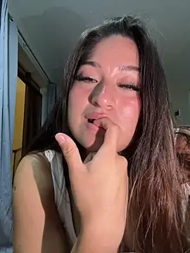 LuceroRm online show from March 28, 2026, 6:25 am