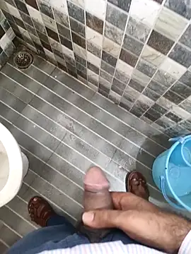 Snapshot of adicma123 chatting on October 6, 2025, 8:37 am adicma123 online show from October 6, 2025, 8:37 am