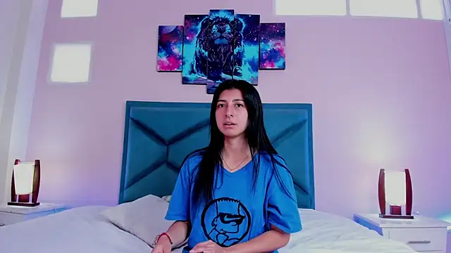 Snapshot of EmmaWilliamss chatting on February 1, 2025, 4:43 pm EmmaWilliamss online show from February 1, 2025, 4:43 pm