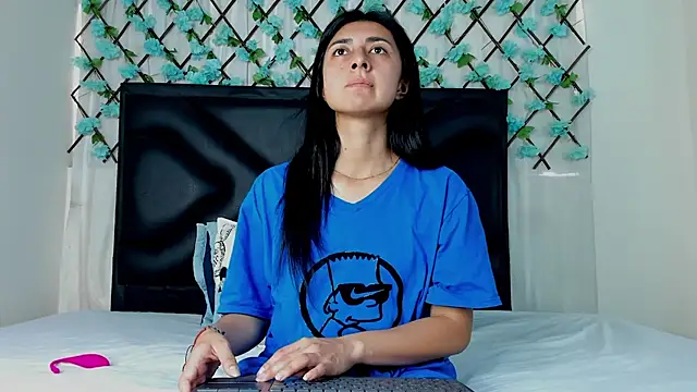 Snapshot of EmmaWilliamss chatting on January 31, 2025, 3:33 pm EmmaWilliamss online show from January 31, 2025, 3:33 pm