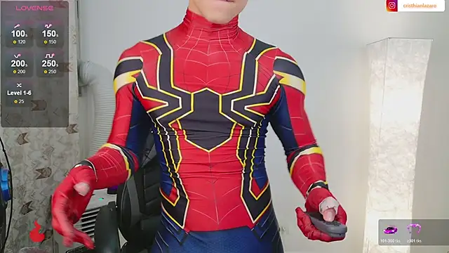 Snapshot of DannyMaximoff chatting on November 4, 2025, 11:30 pm DannyMaximoff online show from November 4, 2025, 11:30 pm