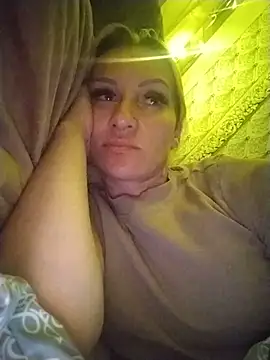 ulika1989 online show from May 24, 2026, 8:20 pm