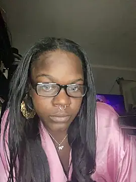 Kannibus Coochi online show from April 5, 2026, 6:14 pm