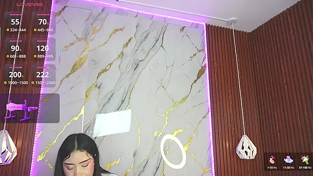 Snapshot of haylie_ chatting on March 1, 2025, 6:46 am haylie online show from March 1, 2025, 6:46 am