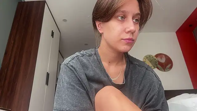 Sasha moormeoow online show from March 18, 2025, 5:34 am