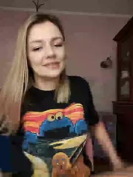 KrissSexi online show from February 27, 2025, 5:40 am