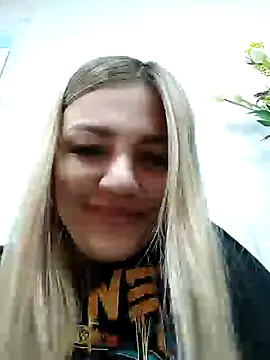 KrissSexi online show from March 7, 2025, 9:29 am