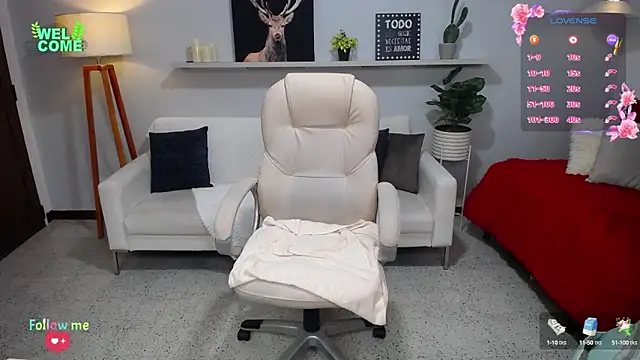 Snapshot of Bianca____ chatting on October 7, 2025, 1:06 am Bianca online show from October 7, 2025, 1:06 am