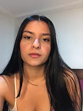 Lolitah  69 online show from March 3, 2025, 11:56 pm