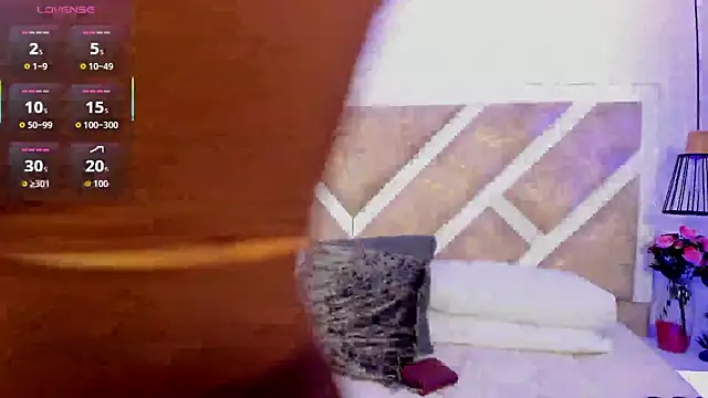 ZiaCalifa online show from March 13, 2026, 11:48 am