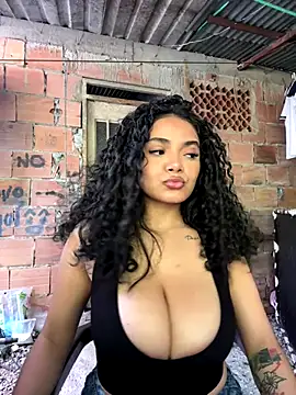 Mariecurl online show from November 5, 2025, 8:34 pm