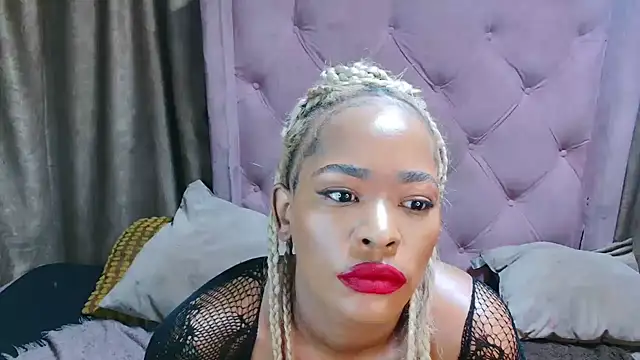 Snapshot of AFRICANGODDESSXXX chatting on June 20, 2026, 12:04 am AFRICANGODDESSXXX online show from June 20, 2026, 12:04 am