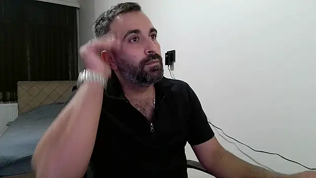 Snapshot of tgltplsr chatting on October 8, 2025, 9:37 pm tgltplsr online show from October 8, 2025, 9:37 pm