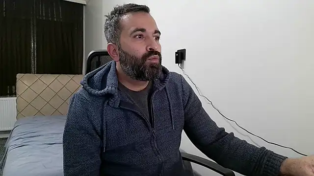 tgltplsr online show from November 25, 2025, 2:01 am