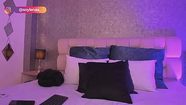 Snapshot of lena_banks chatting on September 11, 2025, 10:43 pm lena banks online show from September 11, 2025, 10:43 pm