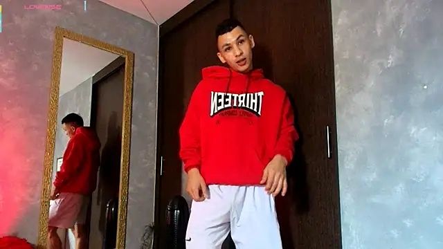 liuscast22 online show from October 13, 2025, 3:13 pm