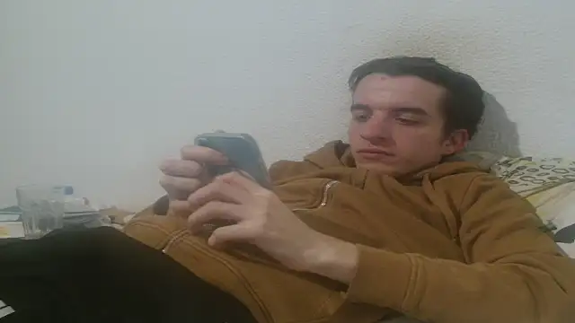 Tombgy07 online show from February 9, 2026, 8:29 pm