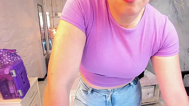 Georgina-Musk online show from February 26, 2025, 7:42 pm