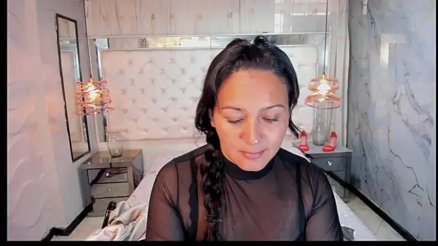 Georgina-Musk online show from March 19, 2025, 7:49 pm