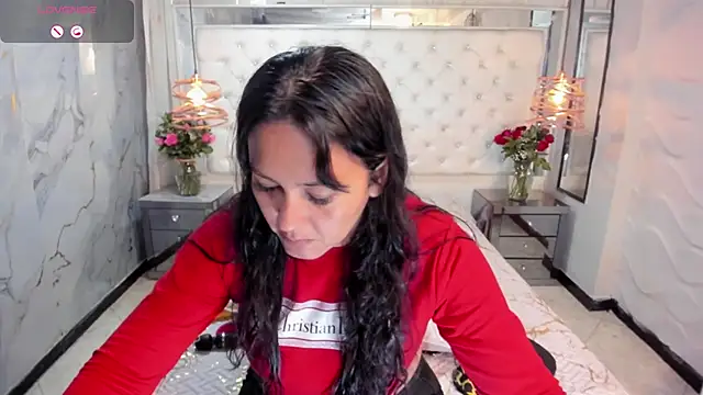 Georgina-Musk online show from February 17, 2025, 7:55 pm