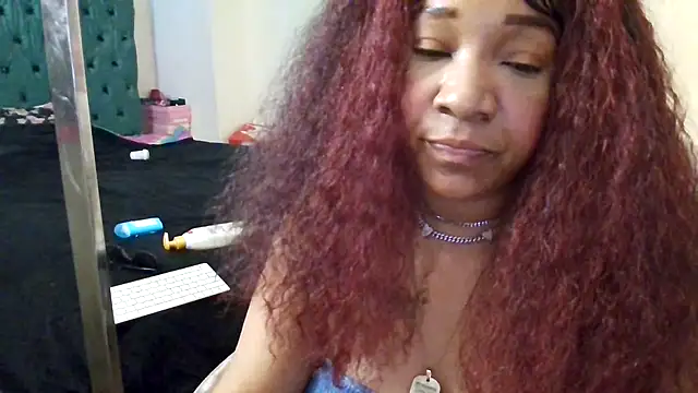 YasmineMinaj online show from January 18, 2026, 11:19 pm