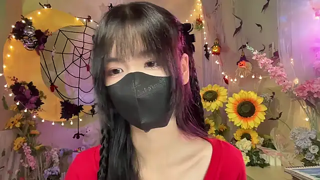 Snapshot of Your-Sunshine chatting on October 18, 2025, 3:47 pm Your-Sunshine online show from October 18, 2025, 3:47 pm