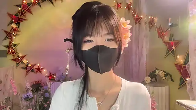 Snapshot of Your-Sunshine chatting on October 2, 2025, 5:05 pm Your-Sunshine online show from October 2, 2025, 5:05 pm