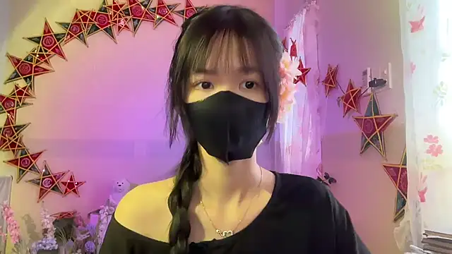 Snapshot of Your-Sunshine chatting on September 26, 2025, 6:20 am Your-Sunshine online show from September 26, 2025, 6:20 am