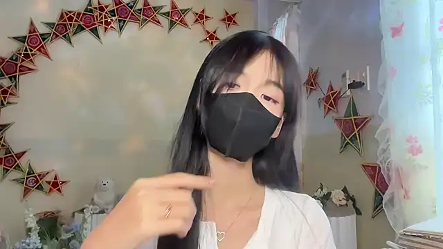 Snapshot of Your-Sunshine chatting on September 28, 2025, 5:03 am Your-Sunshine online show from September 28, 2025, 5:03 am