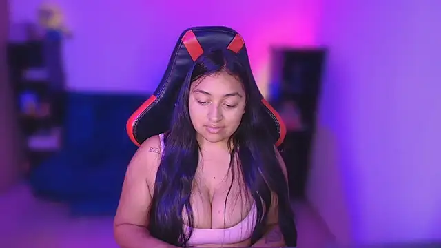 Snapshot of Soysofiarodrigu chatting on October 17, 2025, 2:37 am Soysofiarodrigu online show from October 17, 2025, 2:37 am