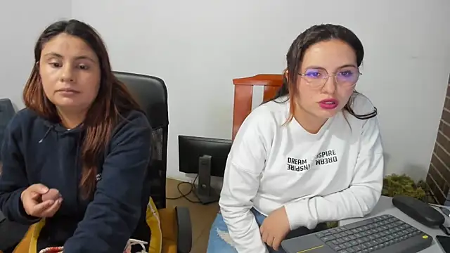  girls on fire  online show from March 4, 2025, 11:43 pm