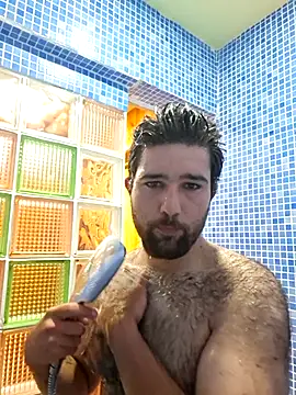 juuuaniii online show from February 16, 2026, 7:12 pm