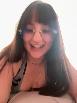 Megan lu2 online show from February 26, 2025, 1:46 am