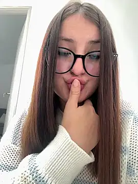 Snapshot of Megan_lu2 chatting on October 20, 2025, 8:53 pm Megan lu2 online show from October 20, 2025, 8:53 pm