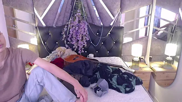 Snapshot of jessica_beltran31 chatting on October 8, 2025, 7:47 pm jessica beltran31 online show from October 8, 2025, 7:47 pm