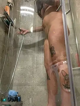 Snapshot of swedgingermilf6 chatting on December 9, 2024, 10:32 am swedgingermilf6 online show from December 9, 2024, 10:32 am