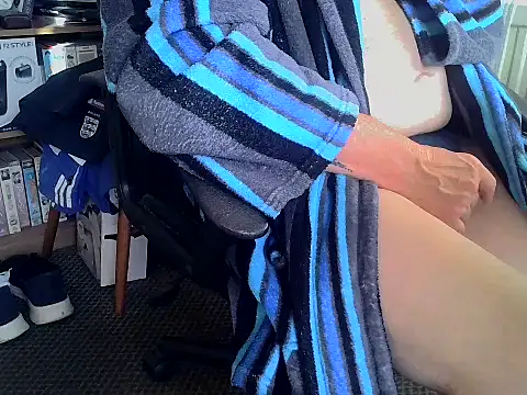 Snapshot of daddyflash chatting on October 27, 2025, 9:10 am daddyflash online show from October 27, 2025, 9:10 am