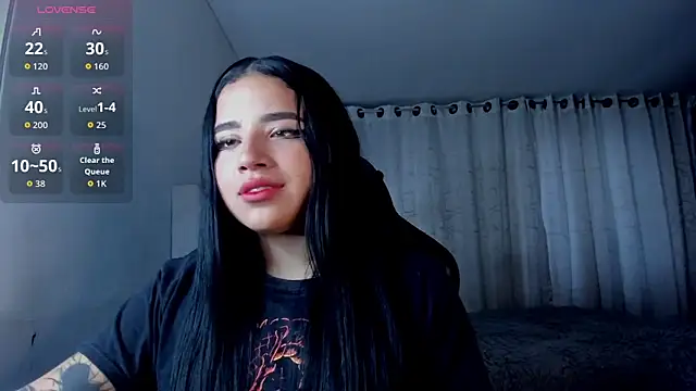 aliice walker  online show from June 5, 2026, 10:59 pm