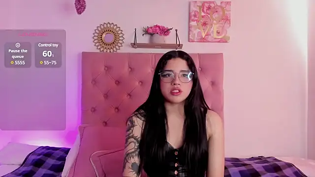 aliice walker  online show from December 3, 2024, 4:00 pm
