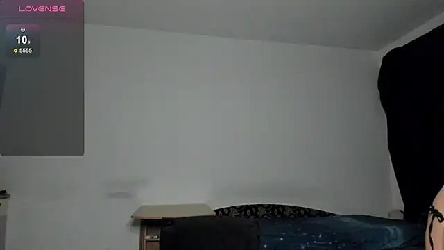 KitsuneRem online show from February 19, 2026, 11:12 pm