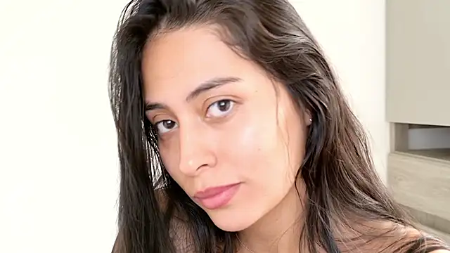 Snapshot of Sophie__Foxxx chatting on February 19, 2025, 3:05 pm Sophie Foxxx online show from February 19, 2025, 3:05 pm